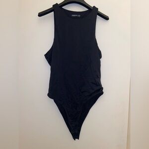 SHEIN Black Sleeveless Bodysuit